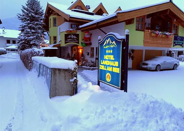 Zell Am Hotel 3*