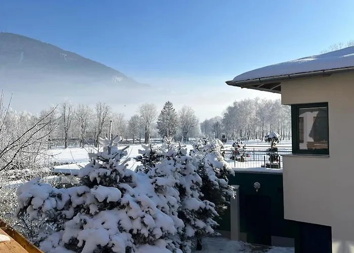 Zell Am 酒店 滨湖采尔