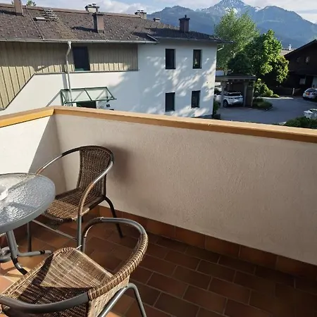 Zell Am 3*