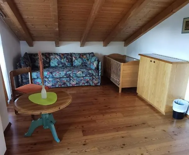 Готель Zell Am 3*